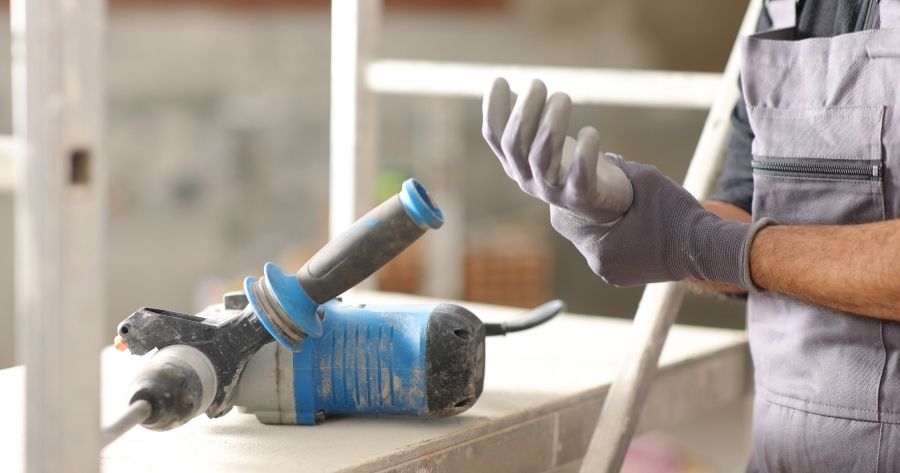 trabajador con fibromialgia