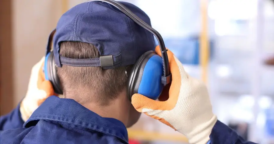 Protección auditiva en el trabajo: guía completa